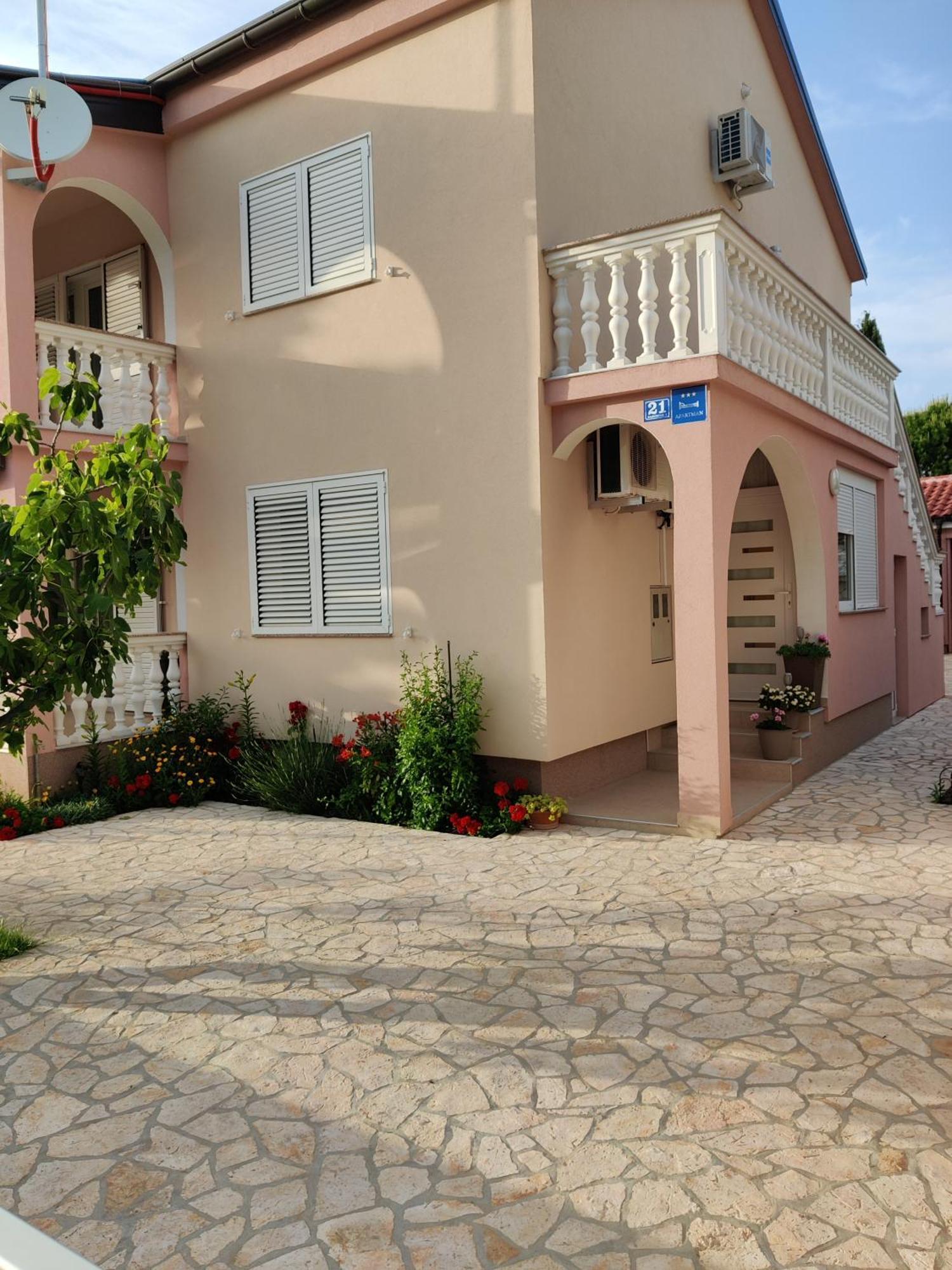 Apartments Juric Privlaka  Bagian luar foto